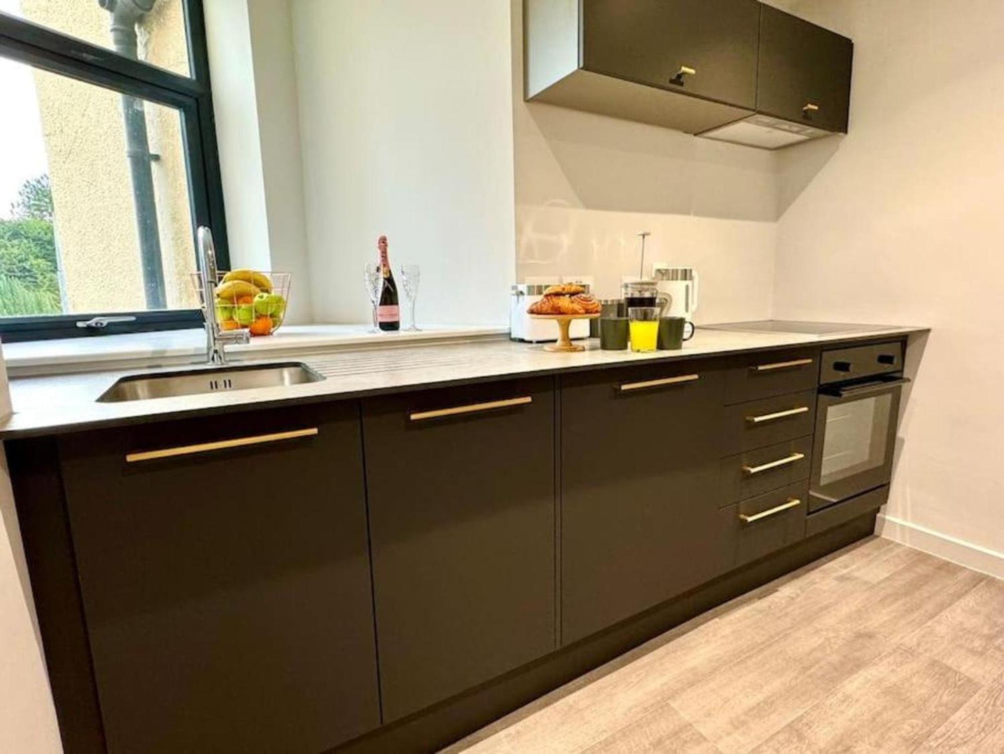 New 2 Bedroom Bournemouth Ground Floor Easy Access Luaran gambar
